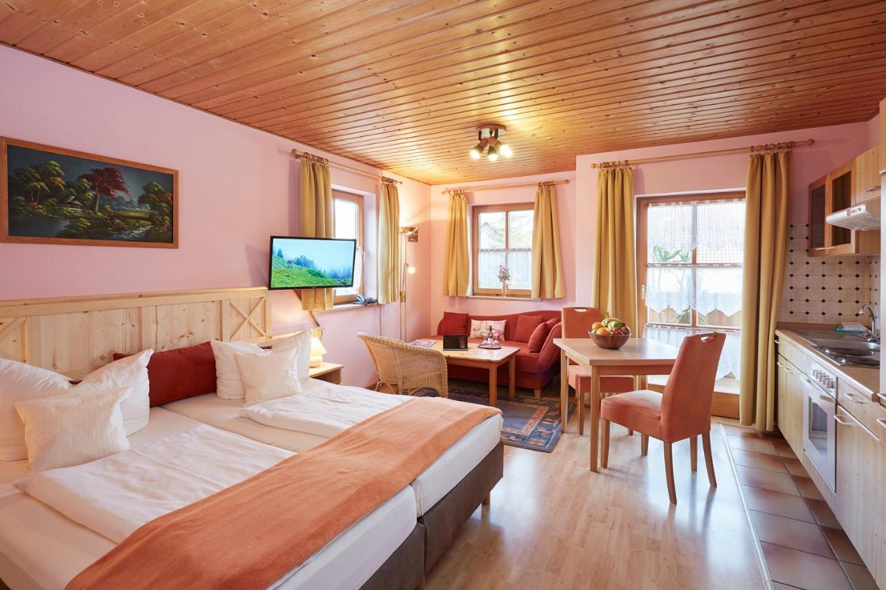 Land- Und Aktivhotel Altmuehlaue Bad Rodach Eksteriør bilde